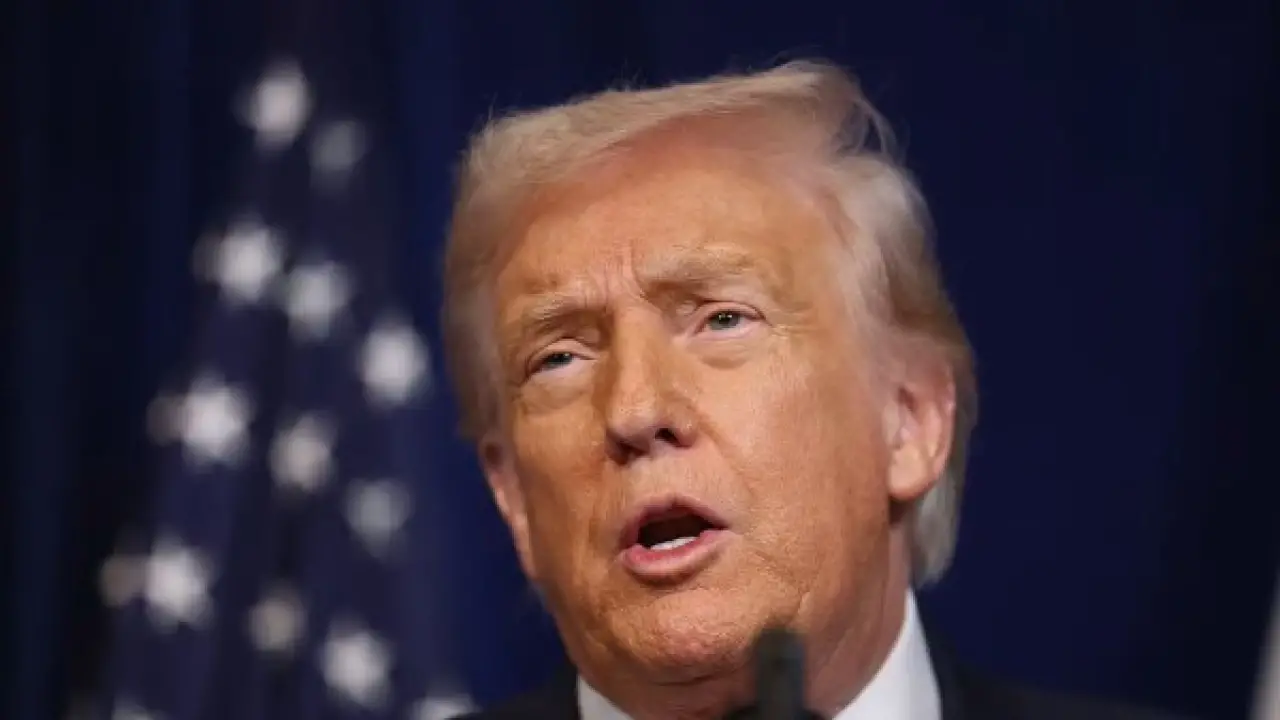 تهديد الرسوم الكاملة.. ترامب يضع شركات الرقاقات العالمية أمام خيار مرير بالولايات المتحدة