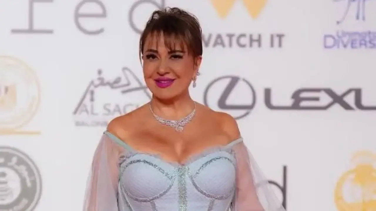 مادلين طبر.. تصريحات نارية حول أزمة البوركيني تثير غضب الفتيات في مصر