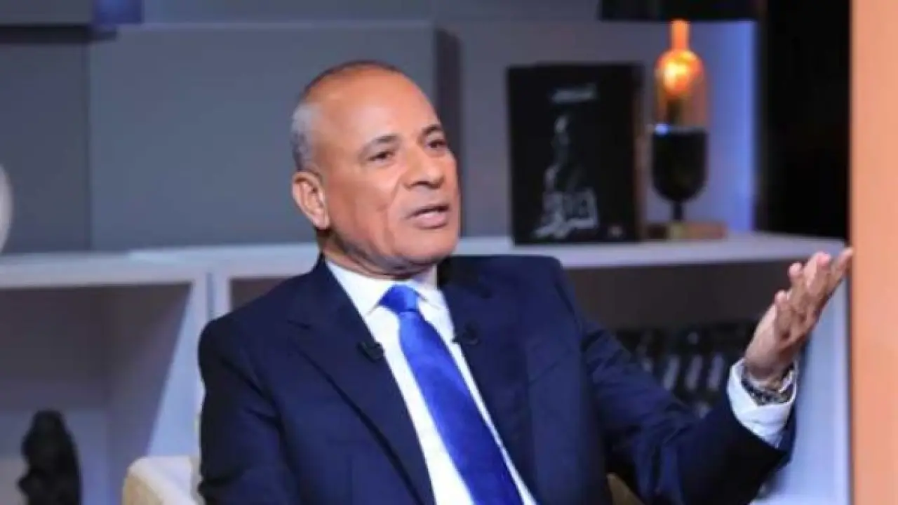 أحمد موسى: أبو العينين صاحب قرار إذاعة محاكمة مبارك بدون مونتاج على صدى البلد