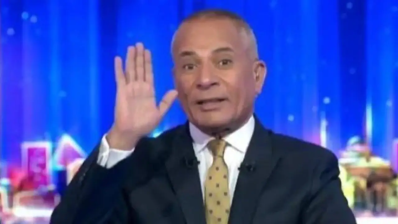 أحمد موسى يفجر مفاجأة.. وثيقة سرية تكشف كواليس القبض على مرسي في يناير 2011