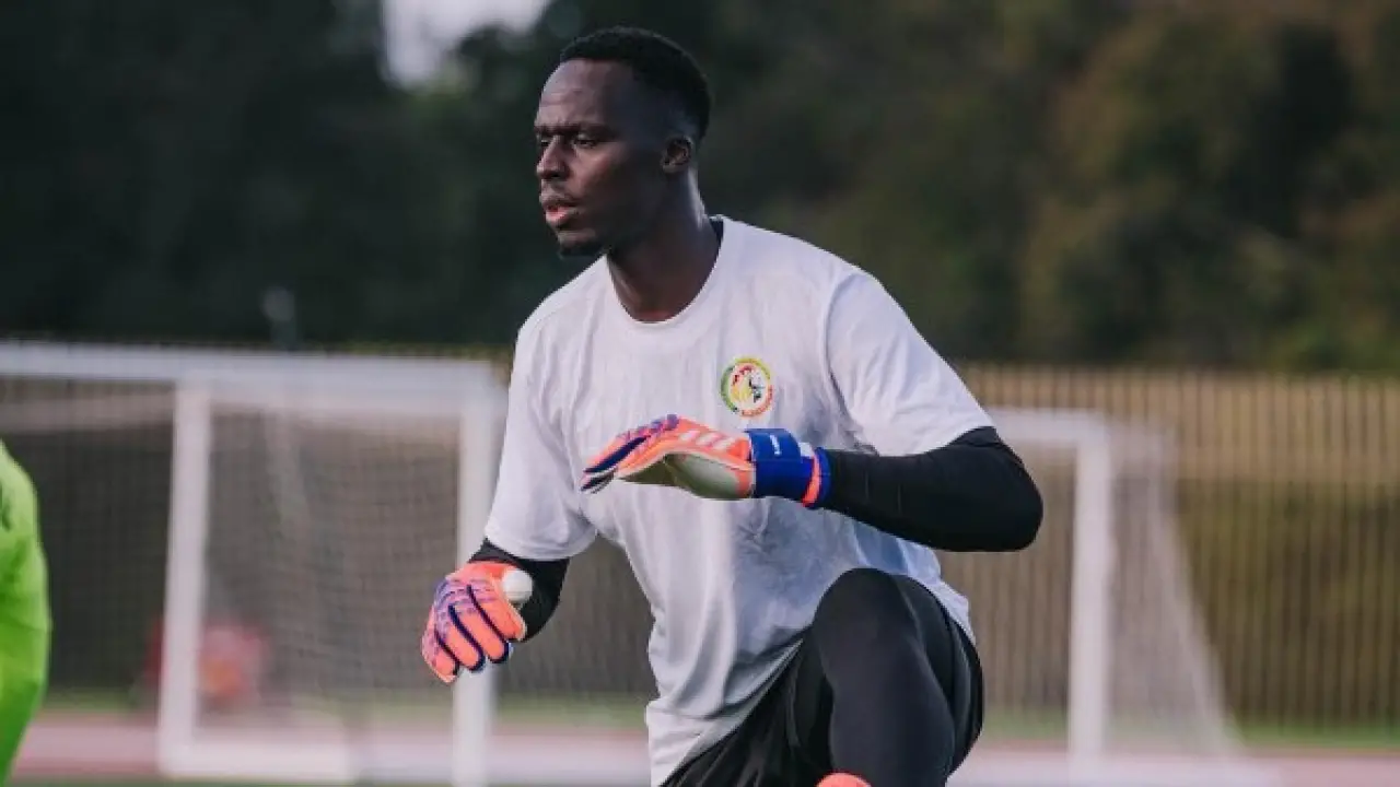 أسطورة السنغال.. قرار مفاجئ يحسم مستقبل إدوارد ميندي بعد إنجازاته التاريخية المدوية