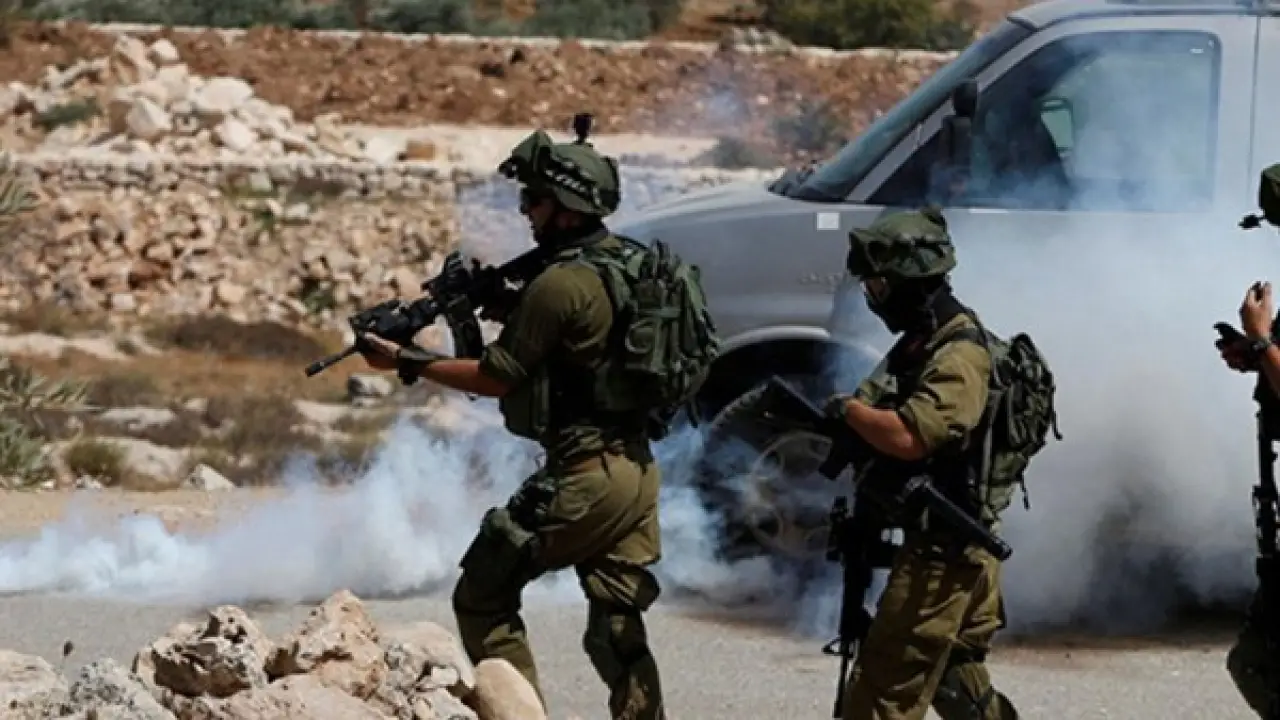 إصابة طفل فلسطيني برصاص الاحتلال الإسرائيلي شرق نابلس بالضفة الغربية