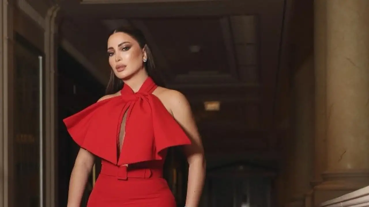 إطلالة نسرين طافش.. رقم صادم لسعر فستانها في حفل جوي أوردز 2026