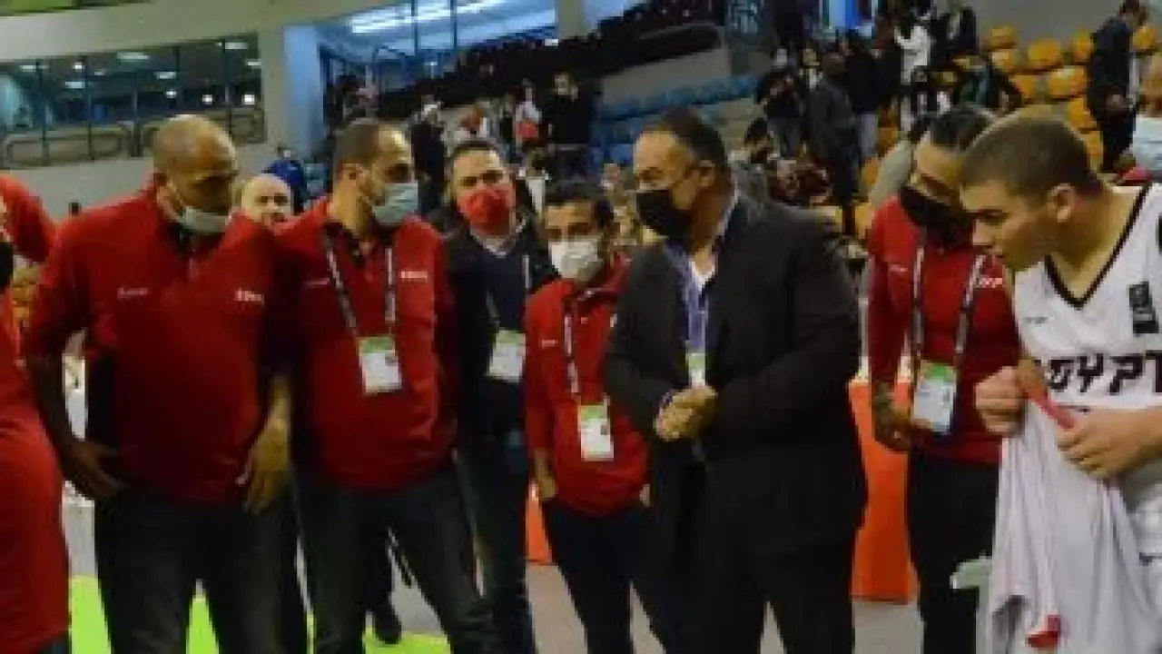 اتحاد السلة يحسم الجدل.. أسماء مفاجئة تقود منتخبات الفراعنة في مهمة دولية شاقة