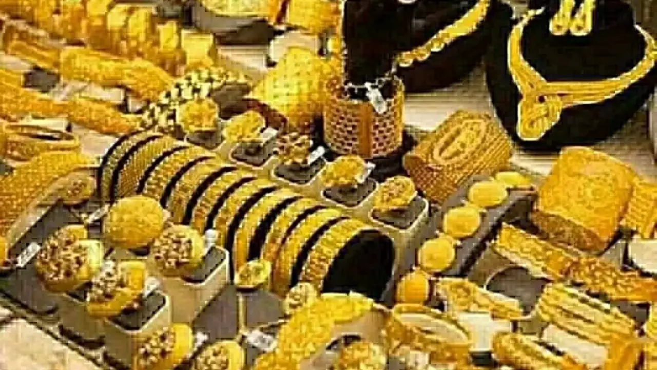 انهيار عيار 21.. أسعار الذهب اليوم تصدم المقبلين على الزواج في محلات الصاغة