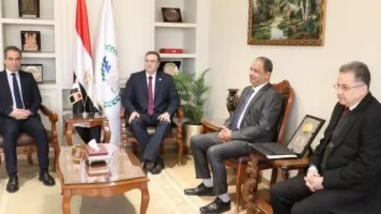 دمج مؤسسي مرتقب.. خطة تطوير "الوطنية للإعلام" تدخل مرحلة الحسم بقرار من التنظيم والإدارة