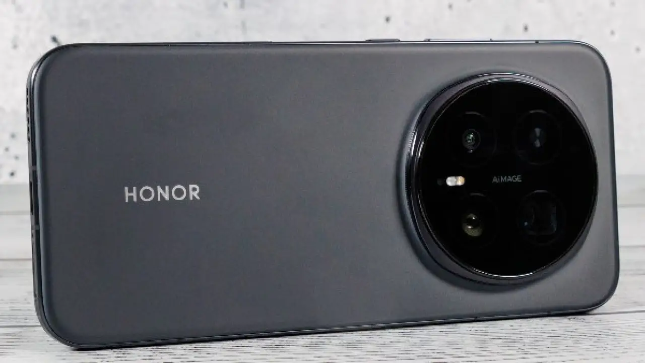 ذكاء اصطناعي مذهل.. مواصفات هاتف Honor Magic8 Pro الجديد تصدم عمالقة الهواتف الذكية بمصر