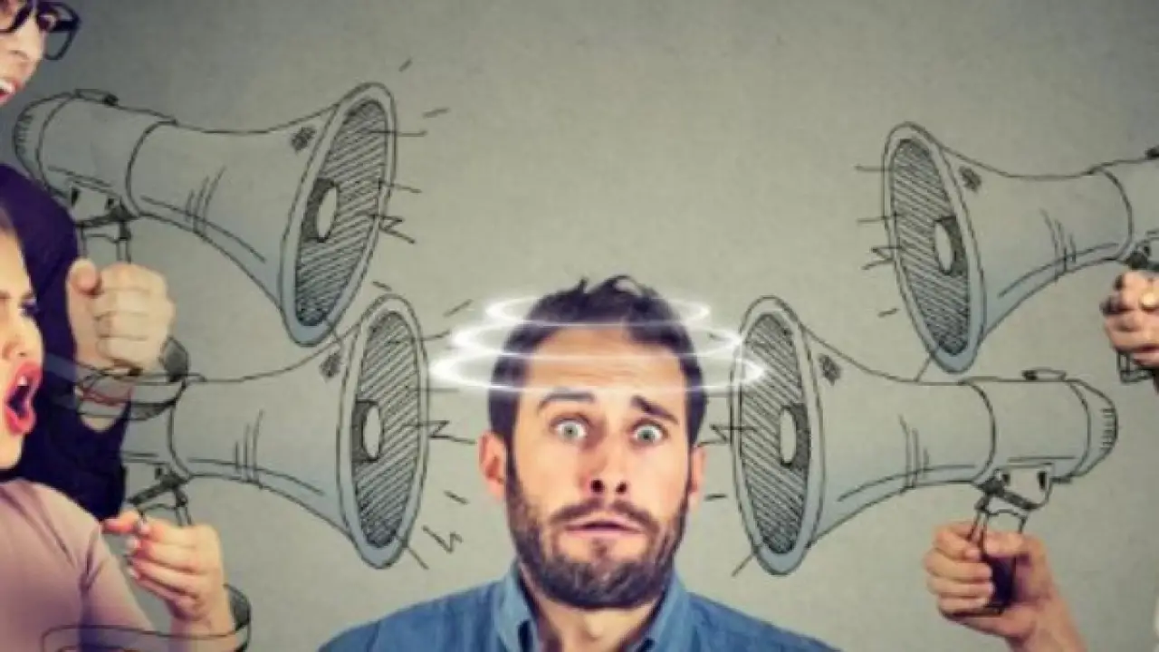 فخ إرضاء الآخرين.. سر نفسي صادم يفسر رغبتك الدائمة في التضحية بسعادتك