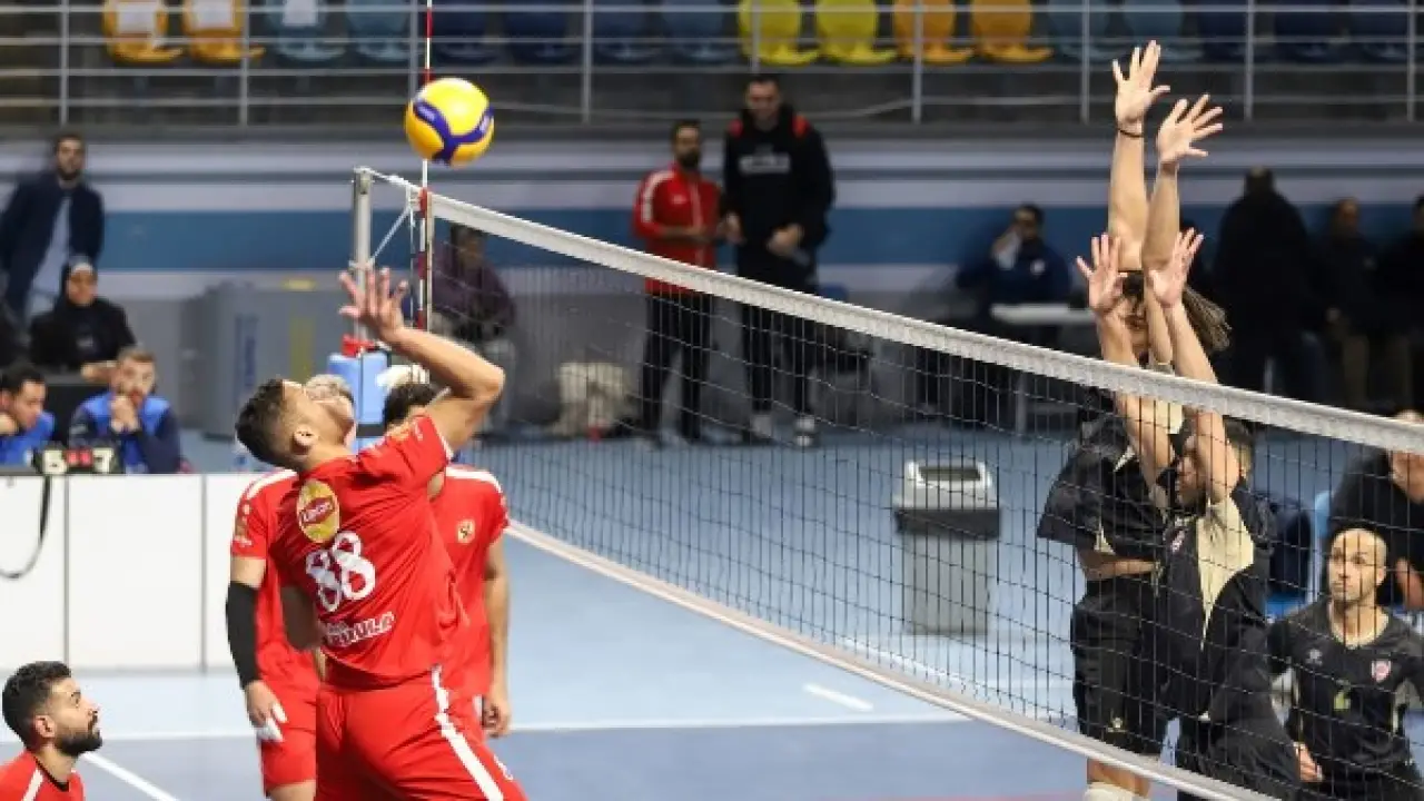 قمة السوبر المصري.. صدام الأهلي والزمالك يحسم هوية بطل الطائرة في ليلة استثنائية