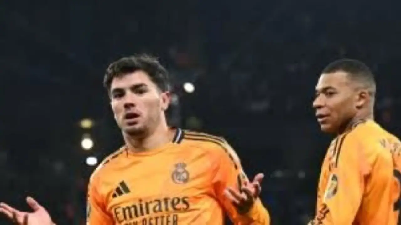 كيليان مبابي يحسم الجدل.. رسالة غامضة تنهي عزلة إبراهيم دياز داخل ريال مدريد