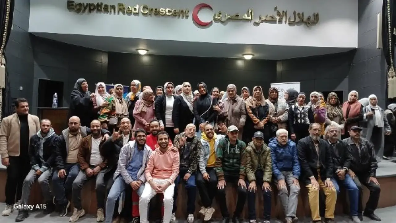 لغة الإشارة تنقذ الأرواح.. تعاون إنساني فريد ينهي عزلة ذوي الهمم في حالات الطوارئ