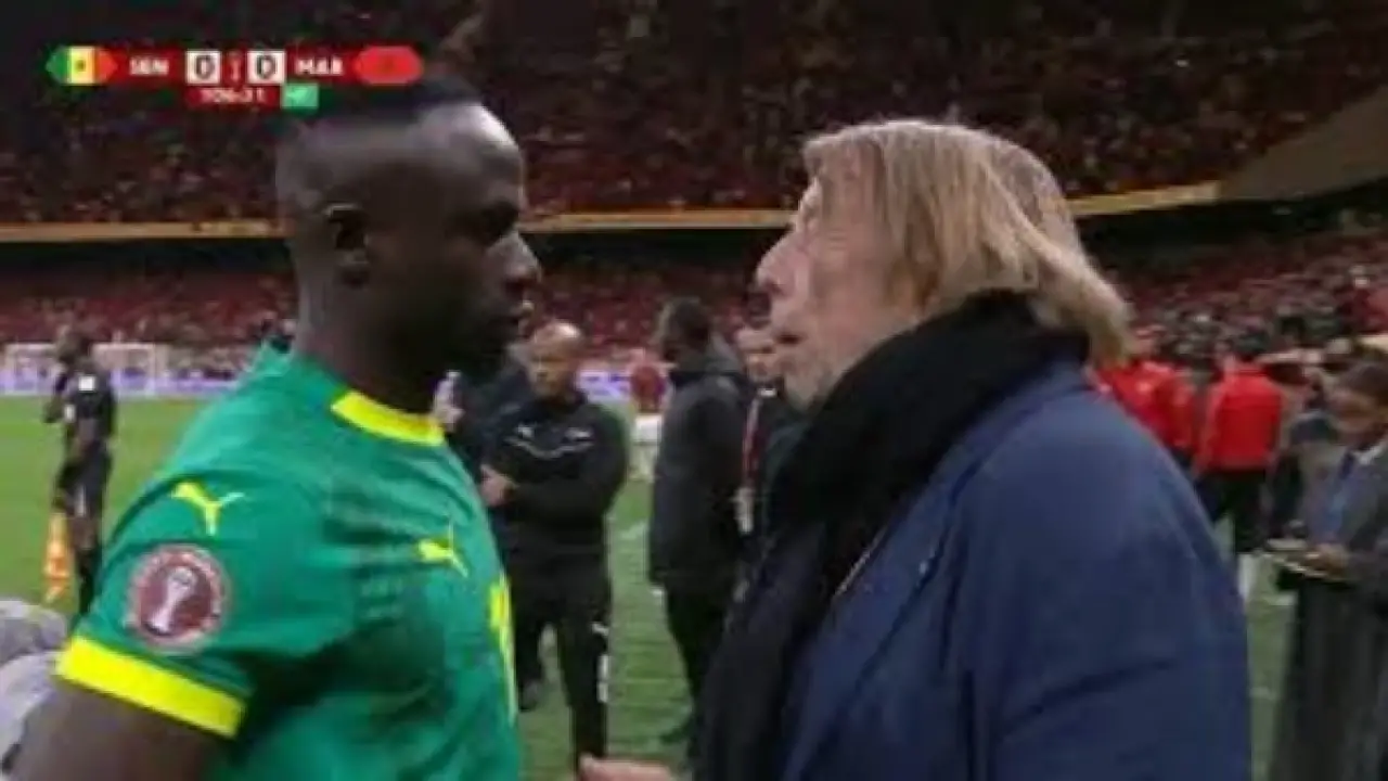 لوروا يحكي الكواليس.. إقناع ساديو ماني باستكمال نهائي أفريقيا بعد لحظات مأساوية