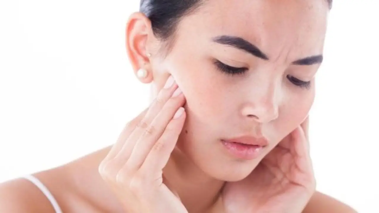 6 طرق فعالة لتخفيف ألم الأسنان في المنزل دون أدوية .. تعرف عليها