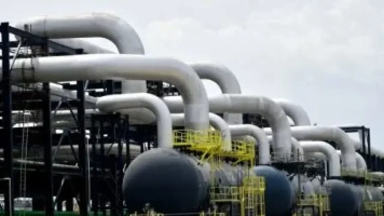 ارتفاع أسعار النفط متأثرة بالبيانات الاقتصادية القوية القادمة من الصين