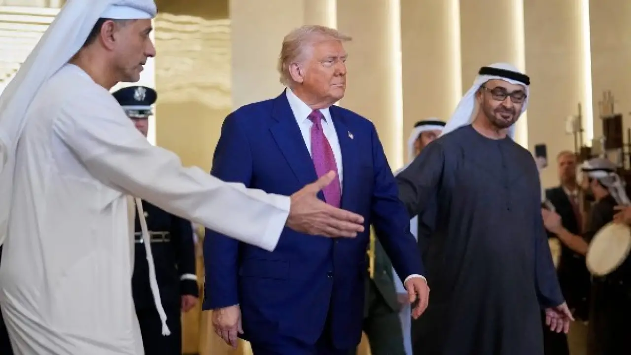 الإمارات تقبل دعوة أمريكية للانضمام إلى "مجلس سلام غزة"