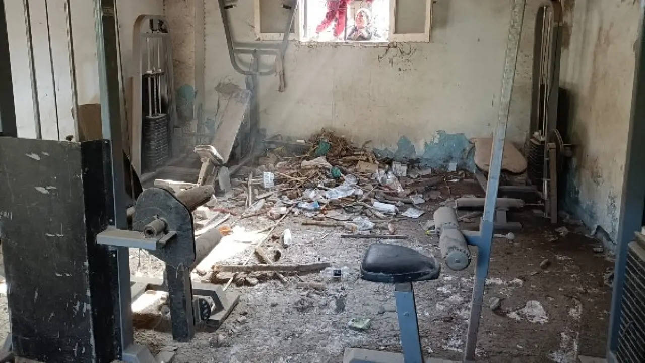 بيت الزواحف والقمامة.. مركز شباب جرزا بالجيزة يتحول إلى بؤرة إهمال تهدد الأرواح