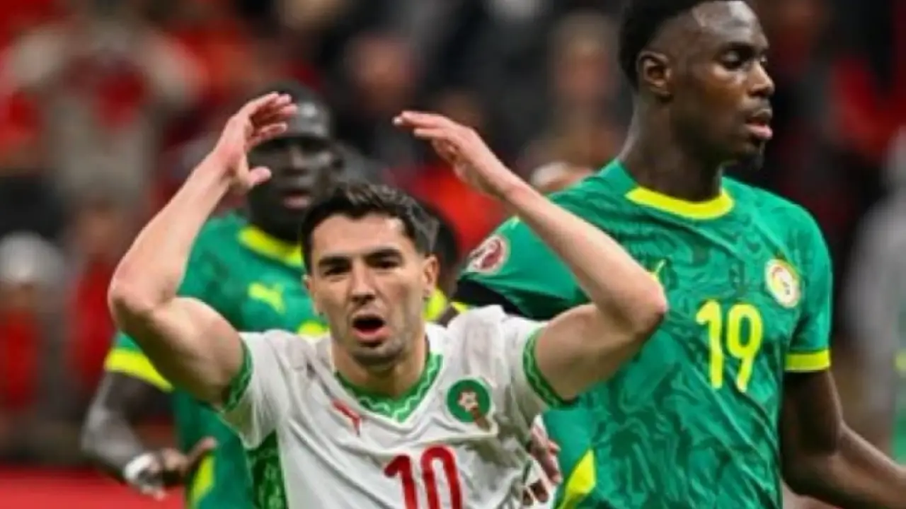 شكوى من الاتحاد المغربى لـ الكاف بسبب أحداث نهائي أمم أفريقيا أمام السنغال (تفاصيل)