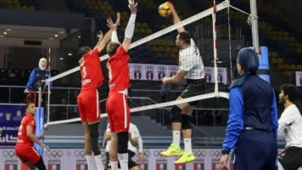 قمة نهائى مرتبط رجال الطائرة بين الأهلى والزمالك بدون جمهور