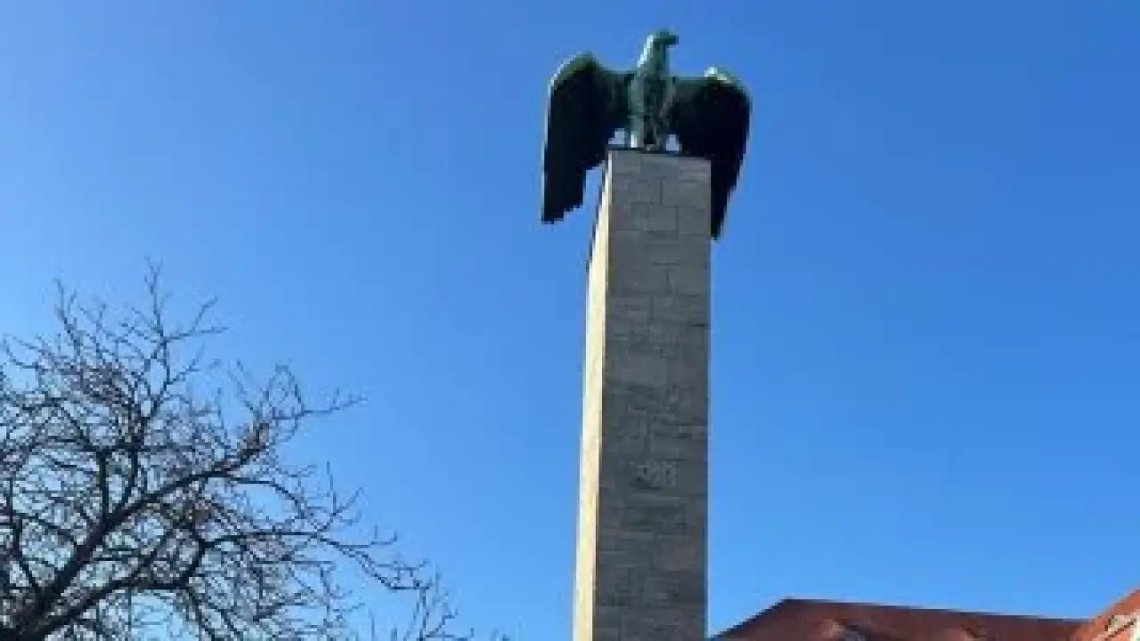 كيف خلدت ألمانيا ضحايا العمال والصناعة بالحرب العالمية الأولى والثانية؟