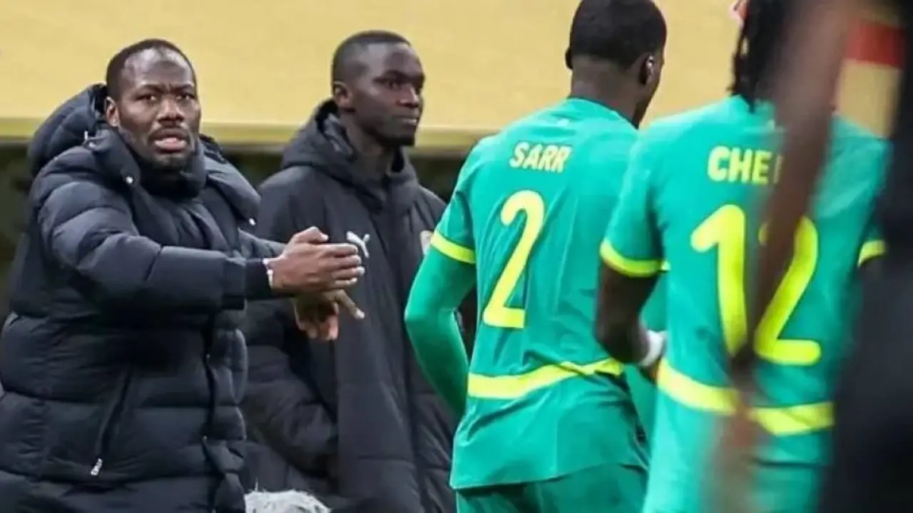 «لا نسمح بالعنف».. تصريحات قوية وإدانة من رئيس «فيفا» ضد لاعبى السنغال