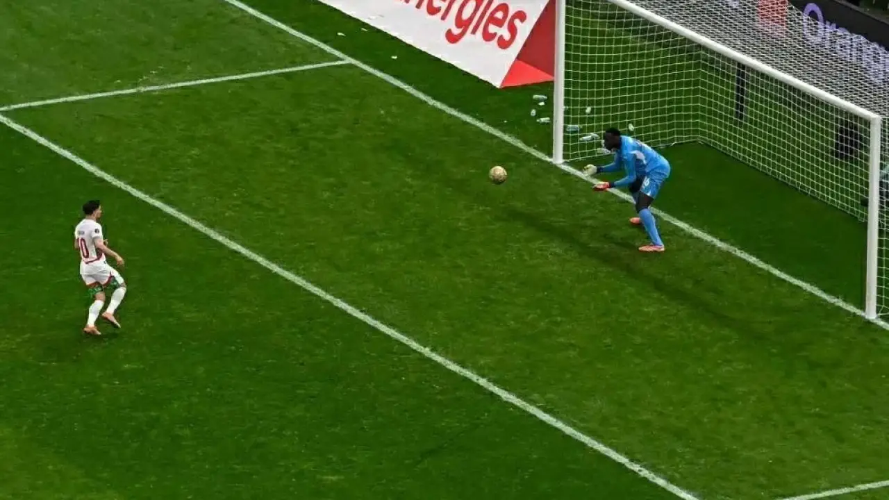 «لم يفوزوا منذ 50 عامًا والرد كان بطريقتنا».. تصريحات مفاجئة من ميندى بعد الفوز على المغرب