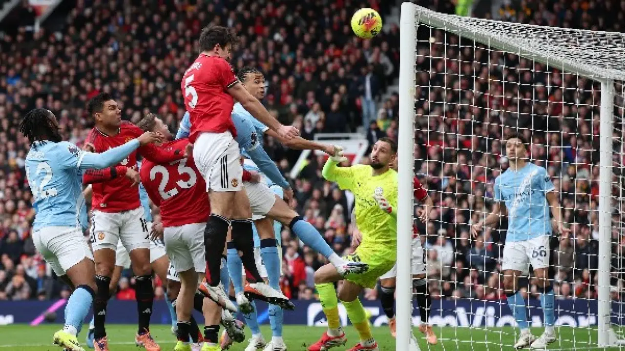 مفاجأة غوارديولا.. تشكيل مانشستر سيتي ضد بودو جليمت يثير قلق الجماهير بقرار جريء