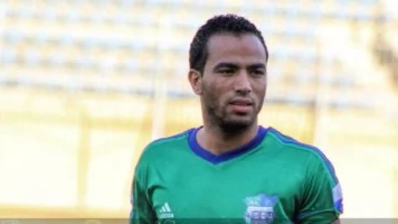 من المكتب للملعب.. حسنى فتحي: منصب مدير الكرة يشجعنى على تسجيل الأهداف مع المقاصة