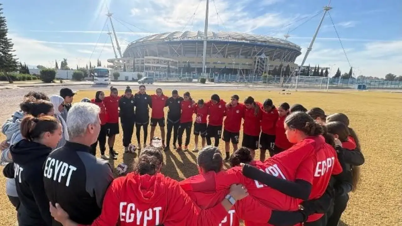 نسعى أن نقدم لكم الخدمة المميزة و نسعد بتواصلكم معنا.