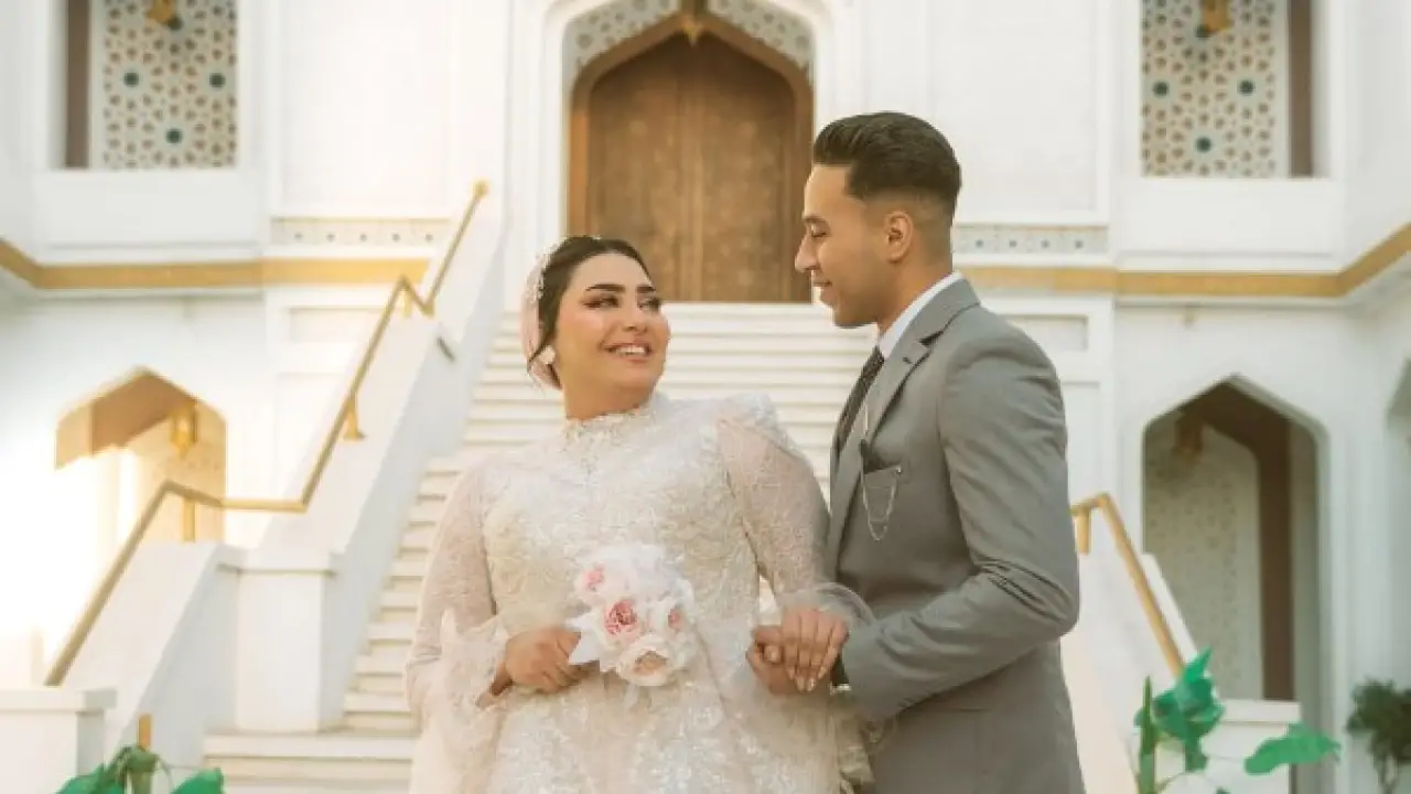 خطوبة رؤى وبهاء.. لقطات مسربة تثير تساؤلات المتابعين حول هوية العريس الجديد