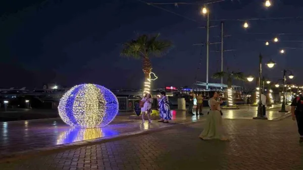 أبرز الوجهات.. قائمة أفضل أماكن تسوق واحتفالات الكريسماس قبل انطلاق العام الجديد