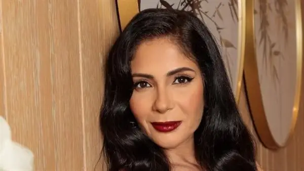 أبرز نجوم مصر ضيوف شرف في فيلم "الست" إلى جوار منى زكي.