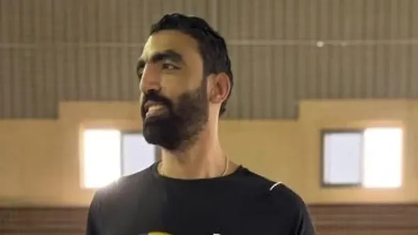 أحمد صلاح يؤكد استمرار مسيرته في الكرة الطائرة دون التفكير في الاعتزال