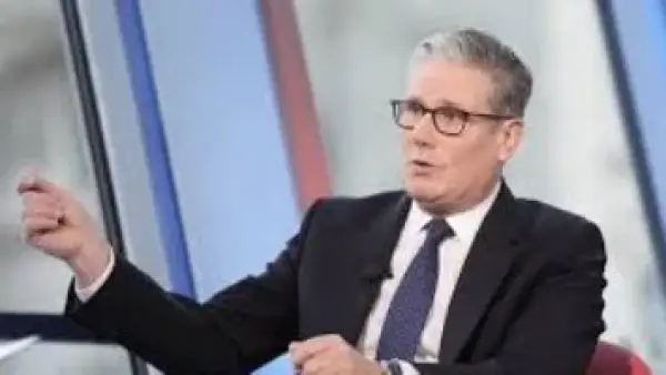 أزمة جائع ببريطانيا.. لماذا ارتفعت شعبية نايجل فاراج بين ضحايا غلاء المعيشة؟