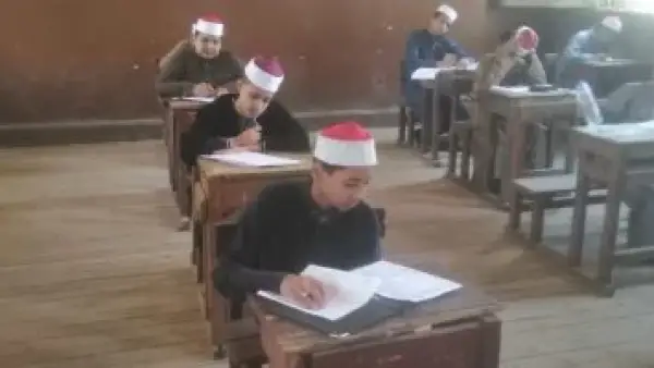 أزهر ثانوي.. انطلاق امتحانات الحديث والهندسة لطلاب سنوات النقل بالمعاهد في مصر