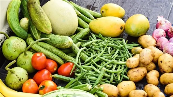 أسعار الخضروات والفاكهة اليوم الخميس 4 - 12 - 2025