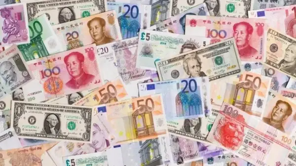 أسعار العملات العربية والأجنبية تتراجع مقابل الدولار اليوم الخميس 4 ديسمبر 2025