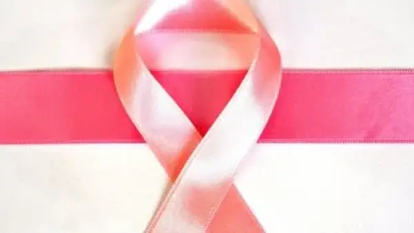 أطباء الأورام يحددون عادات يومية تزيد خطر سرطان الثدي دون الانتباه إليها.