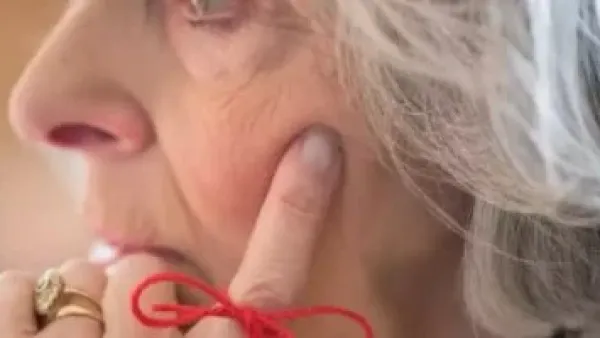 أعراض الخرف المبكر.. متى يتحول النسيان اليومي إلى علامة خطر حقيقية؟