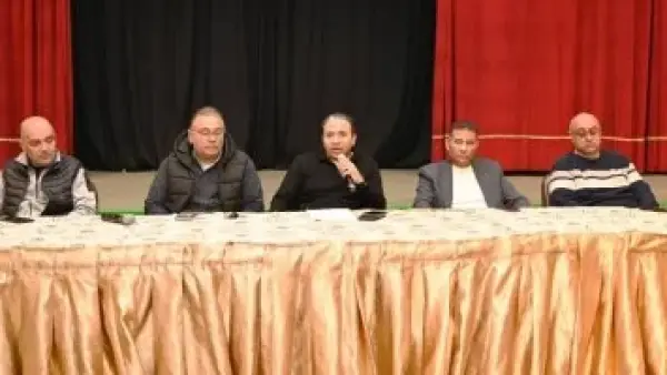 نادى الصيد يجتمع بالأجهزة الفنية والطبية ويشدد على الالتزام بالأكواد الطبية