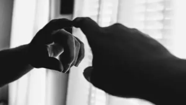 أماكن خاطئة لوضع المرايا في منزلك تسحب الطاقة الإيجابية منه