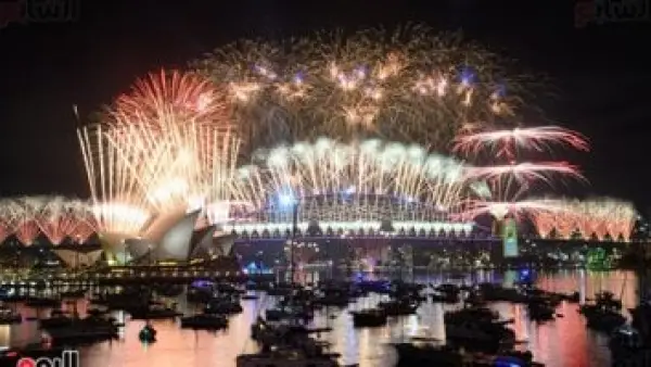 أولى احتفالات العالم.. دولتان تستعدان لاستقبال عام 2026 قبل الجميع بصور مبهرة