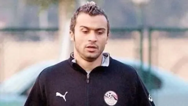 إبراهيم سعيد يغير لون شعره وسط احتفالات الأهلي بتتويج دوري الأبطال