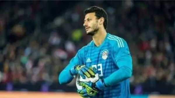 إشادة حسام حسن.. تقييم فني لمستوى محمد صلاح والشناوي مع منتخب مصر