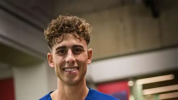 إصابة فيرمين لوبيز تبعده عن برشلونة لفترة محددة وتؤثر على خط وسط الفريق