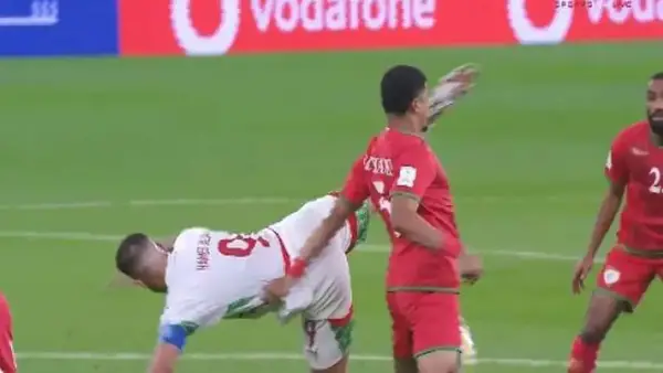 إصابة لاعب عمان القوية وطرد حمدالله يغيران مجريات مباراة كأس العرب