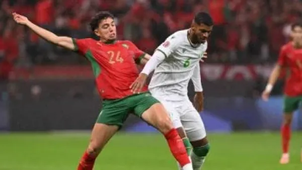 إصابة وركلة ضائعة.. تعادل سلبي يسيطر على موقعة المغرب وجزر القمر بمواجهة مثيرة