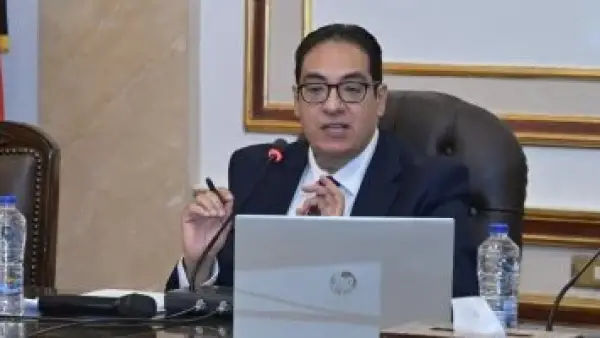 إعفاءات جديدة.. قرارات جامعة القاهرة لدعم الطلاب المتعثرين في سداد المصروفات الدراسية