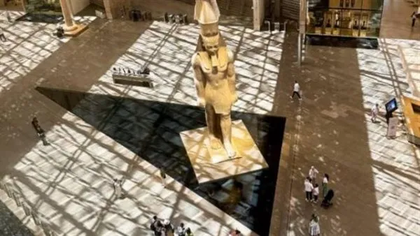 افتتاح المتحف المصري الكبير 2025: حضور ملكي ورئاسي يحوّل الحدث إلى قمة عالمية.