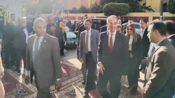 افتتاح مكتب بريد المنصورة ومتابعة وزير الاتصالات لمنظومة التشخيص عن بعد في مستشفى الصدر