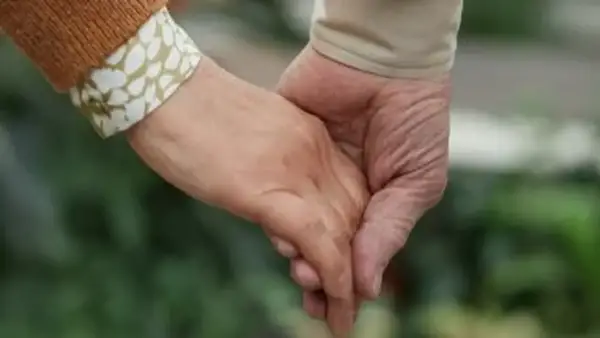 الإحصاء يكشف تسجيل مصر 107 حالات زواج كل ساعة خلال 2024